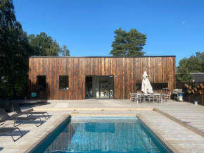 Private house, swimmingpool, sauna & all year SPA., Beddingestrand